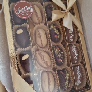 16-Date Luxury Gift Box – Classic Collection
